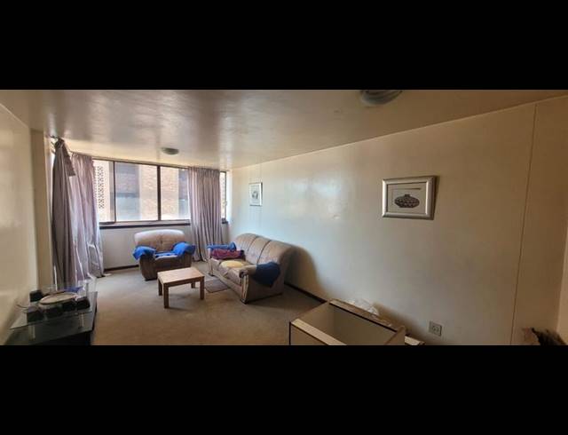 3 BEDROOM APARTMENT FOR SALE IN SUNNYSIDE